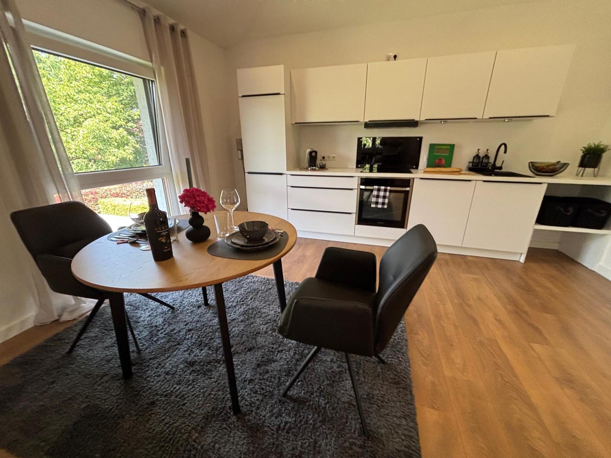 B&S-Apartment 100 Qm Neu Schlangen エクステリア 写真